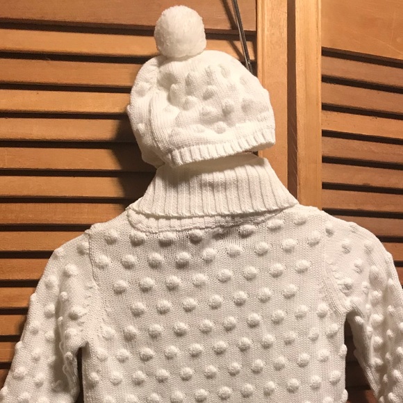 Max Studio Baby White Cardigan & Hat Set - Picture 10 of 12